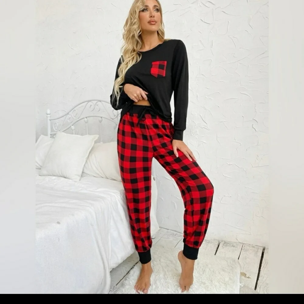 Red & Black Buffalo Plaid Sleepwear - Picture 4 of 5